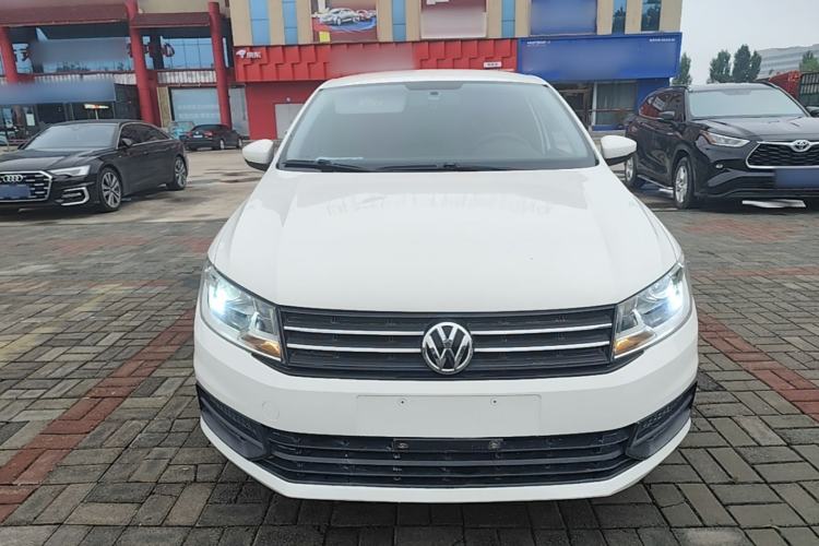 Used Volkswagen Santana 2016 1.6L Automatic Fashion Edition Front