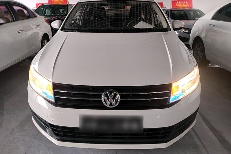 Used Volkswagen Santana 2016 1.6L Manual Fashion Edition Front