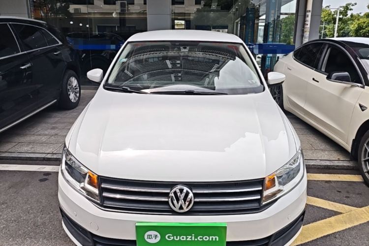 Used Volkswagen Santana 2016 1.6L Automatic Fashion Edition Front