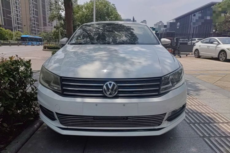 Used Volkswagen Santana 2016 1.6L Automatic Comfort Edition Front