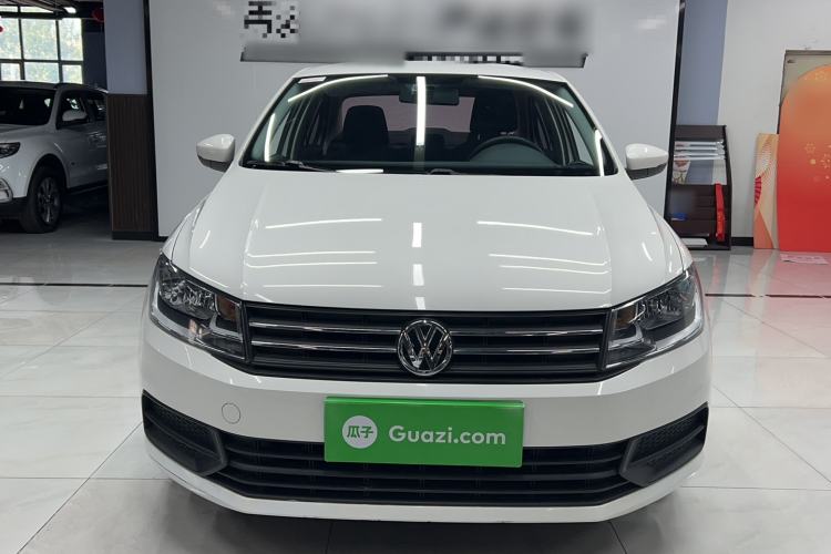 Used Volkswagen Santana 2016 1.6L Manual Fashion Edition Front