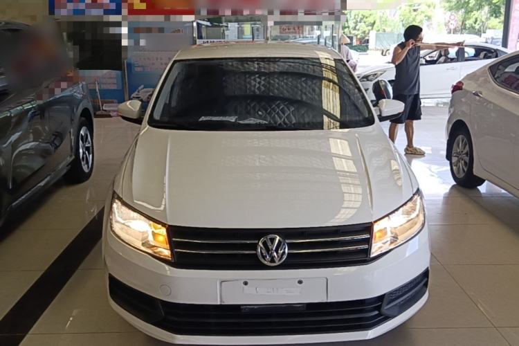Used Volkswagen Santana 2016 1.6L Automatic Fashion Edition Front