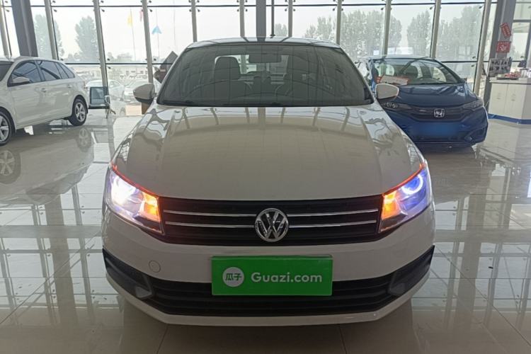 Used Volkswagen Santana 2016 1.6L Manual Fashion Edition Front