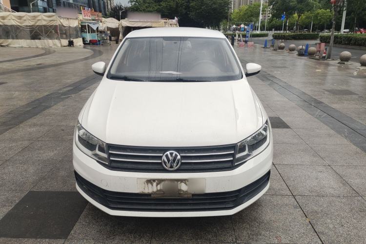 Used Volkswagen Santana 2016 1.6L Manual Fashion Edition Front