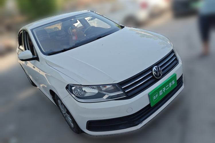 Used Volkswagen Santana 2016 1.6L Manual Fashion Edition Front Right 45 Deg
