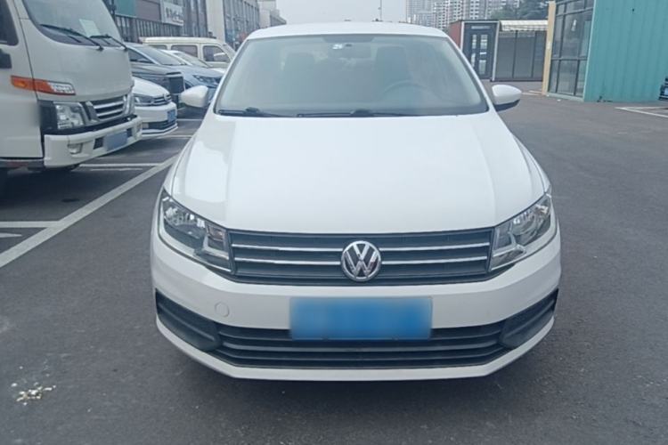 Used Volkswagen Santana 2016 1.6L Manual Fashion Edition Front