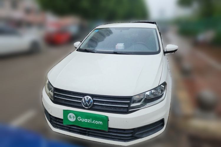 Used Volkswagen Santana 2016 1.4L Manual Fashion Edition Front
