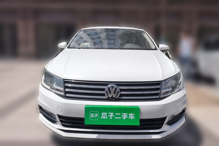 Used Volkswagen Santana 2016 1.6L Automatic Comfort Edition Front