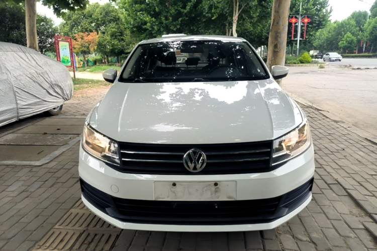 Used Volkswagen Santana 2016 1.6L Manual Fashion Edition Front