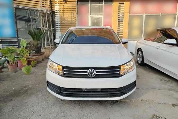 Used Volkswagen Santana 2016 1.4L Manual Fashion Edition Front