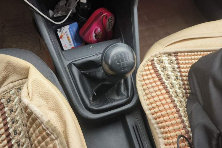Used Volkswagen Santana 2016 1.6L Manual Fashion Edition Gear Lever