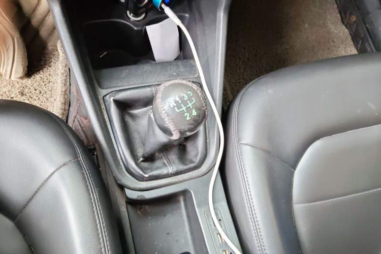 Used Volkswagen Santana 2016 1.6L Manual Fashion Edition Gear Lever