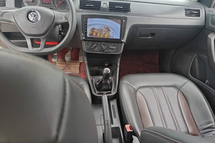 Used Volkswagen Santana 2016 1.6L Manual Fashion Edition Gear Lever