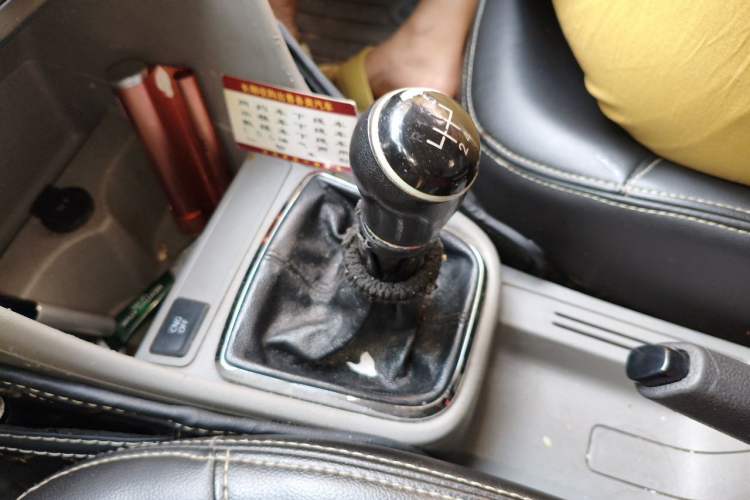 Used Volkswagen Santana 2016 1.6L Manual Fashion Edition Gear Lever