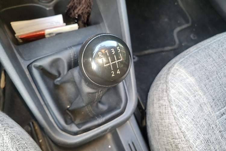 Used Volkswagen Santana 2016 1.6L Manual Fashion Edition Gear Lever