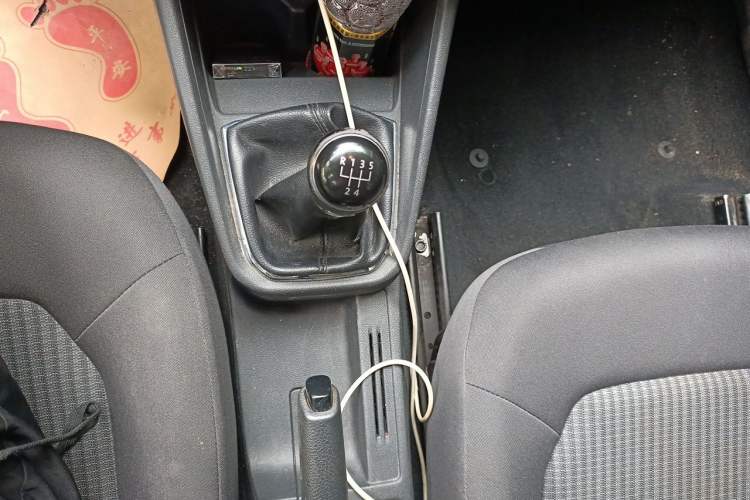 Used Volkswagen Santana 2016 1.4L Manual Fashion Edition Gear Lever