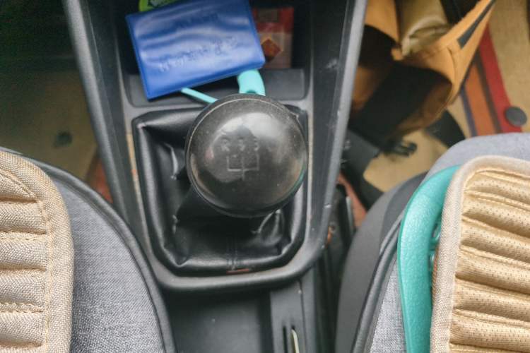 Used Volkswagen Santana 2016 1.6L Manual Fashion Edition Gear Lever