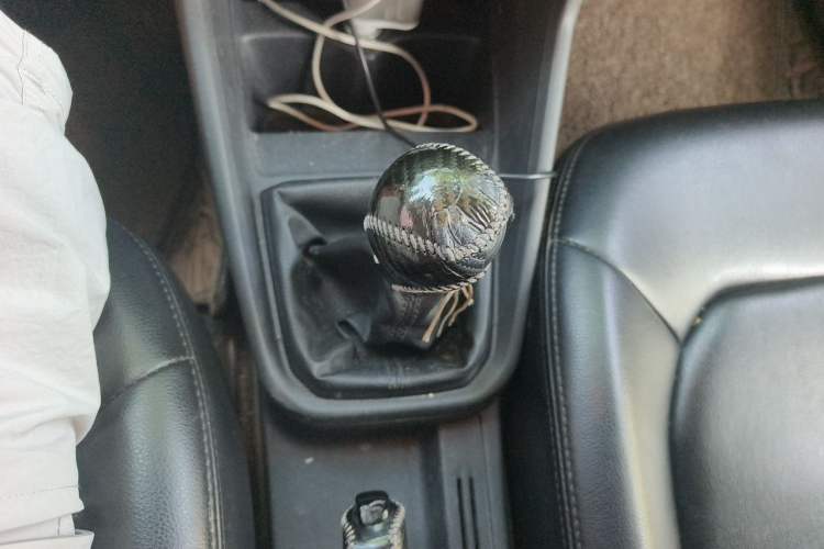 Used Volkswagen Santana 2016 1.4L Manual Fashion Edition Gear Lever