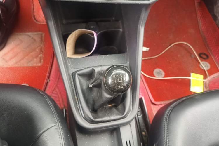 Used Volkswagen Santana 2016 1.4L Manual Fashion Edition Gear Lever
