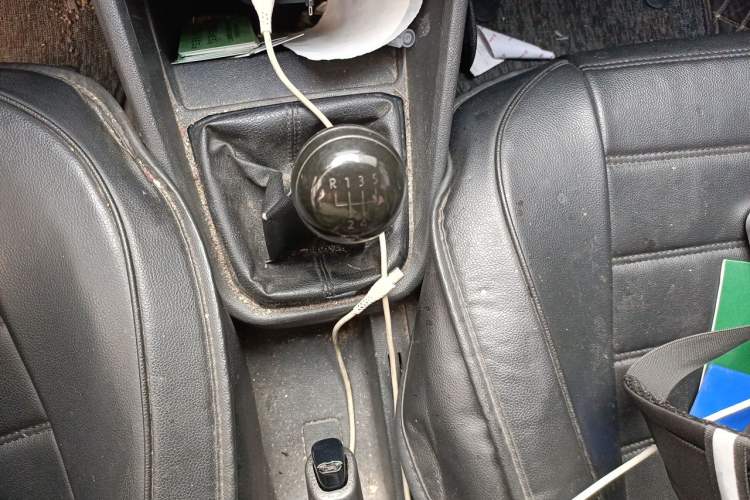 Used Volkswagen Santana 2016 1.4L Manual Fashion Edition Gear Lever