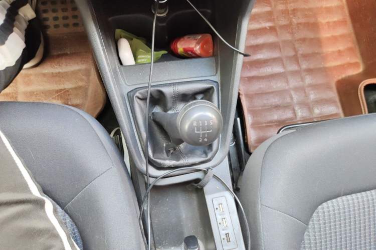 Used Volkswagen Santana 2016 1.4L Manual Fashion Edition Gear Lever