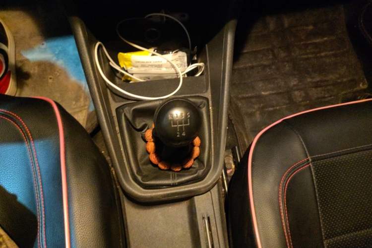 Used Volkswagen Santana 2016 1.6L Manual Fashion Edition Gear Lever