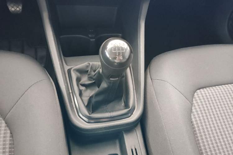 Used Volkswagen Santana 2016 1.4L Manual Fashion Edition Gear Lever