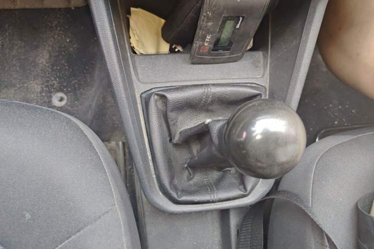 Used Volkswagen Santana 2016 1.4L Manual Fashion Edition Gear Lever