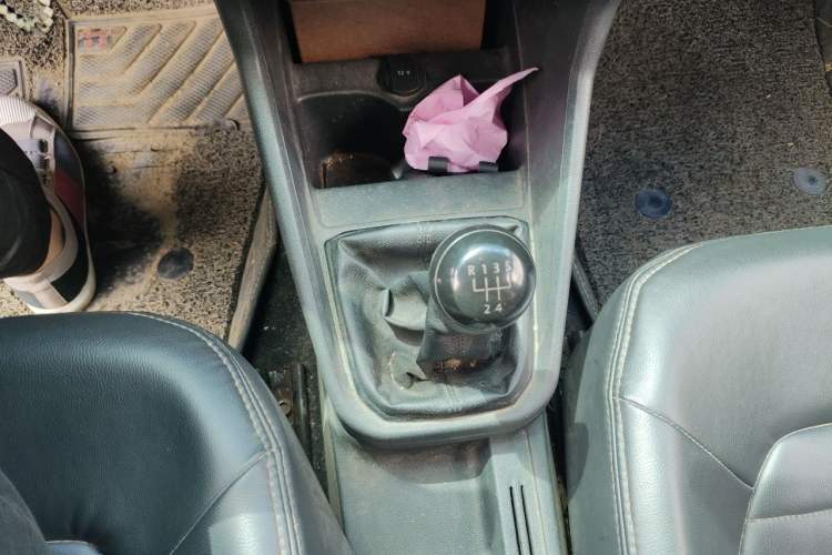 Used Volkswagen Santana 2016 1.4L Manual Fashion Edition Gear Lever