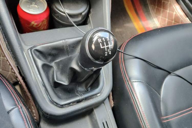 Used Volkswagen Santana 2016 1.4L Manual Fashion Edition Gear Lever