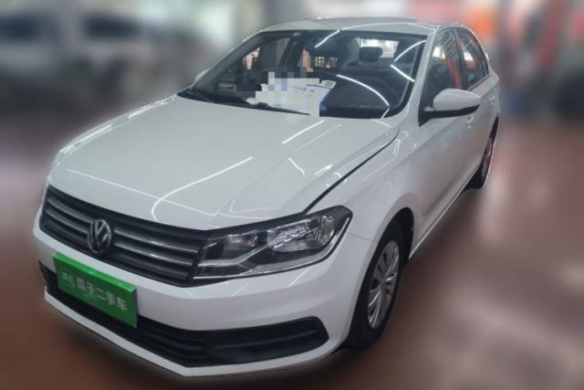 Ojetý Volkswagen Santana 2016 1.6L Manual Fashion Edition
