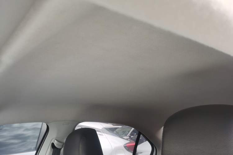 Used Volkswagen Santana 2016 1.6L Manual Fashion Edition Headliner