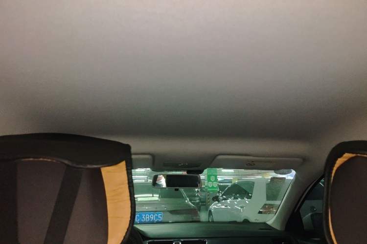 Used Volkswagen Santana 2016 1.4L Manual Fashion Edition Headliner