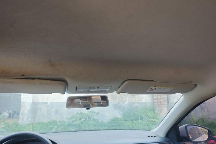 Used Volkswagen Santana 2016 1.4L Manual Fashion Edition Headliner
