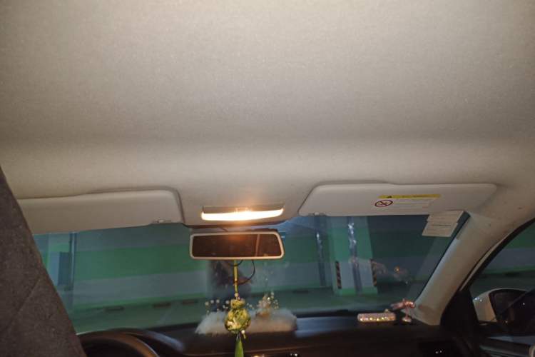 Used Volkswagen Santana 2016 1.4L Manual Fashion Edition Headliner