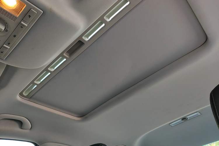 Used Volkswagen Santana 2016 1.6L Automatic Comfort Edition Headliner