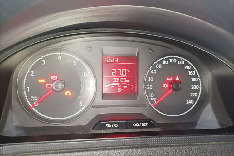 Used Volkswagen Santana 2016 1.6L Manual Fashion Edition Instrument Cluster