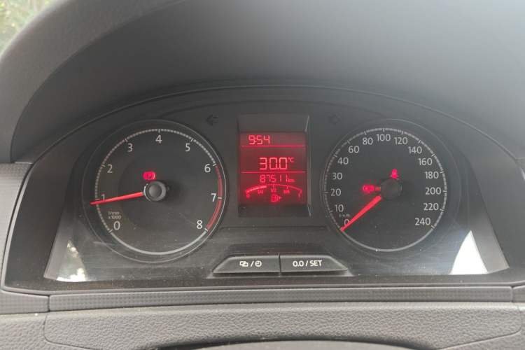 Used Volkswagen Santana 2016 1.6L Manual Fashion Edition Instrument Cluster