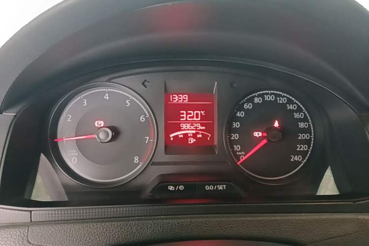 Used Volkswagen Santana 2016 1.6L Manual Fashion Edition Instrument Cluster
