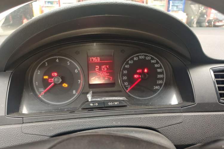 Used Volkswagen Santana 2016 1.6L Manual Fashion Edition Instrument Cluster