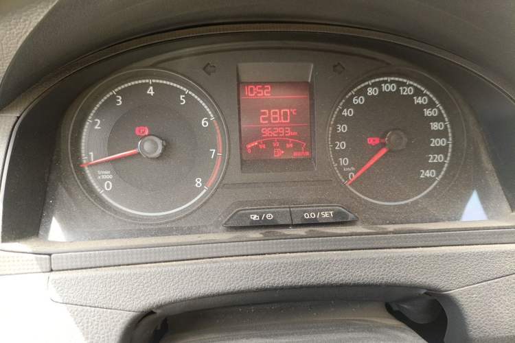 Used Volkswagen Santana 2016 1.6L Manual Fashion Edition Instrument Cluster