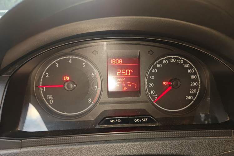 Used Volkswagen Santana 2016 1.6L Manual Fashion Edition Instrument Cluster