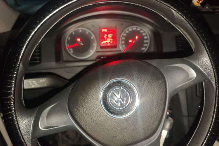 Used Volkswagen Santana 2016 1.6L Manual Fashion Edition Instrument Cluster