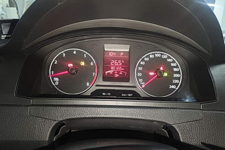 Used Volkswagen Santana 2016 1.6L Automatic Fashion Edition Instrument Cluster