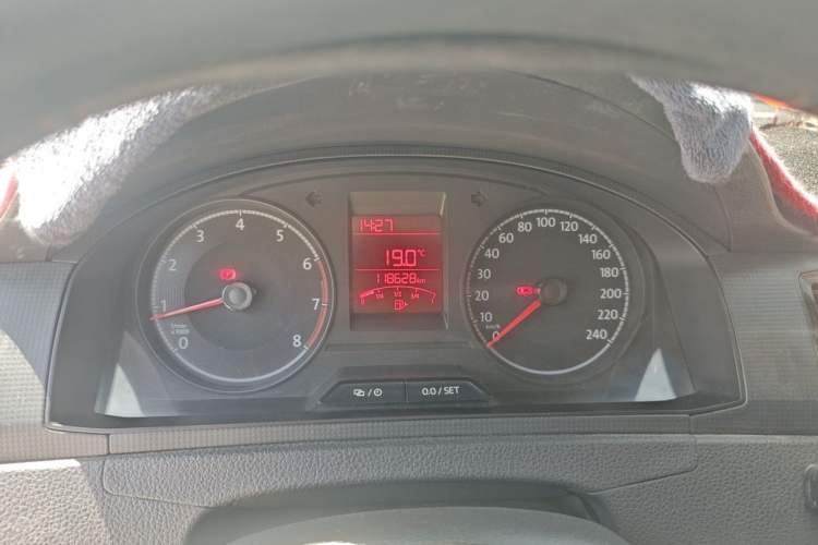 Used Volkswagen Santana 2016 1.6L Manual Fashion Edition Instrument Cluster