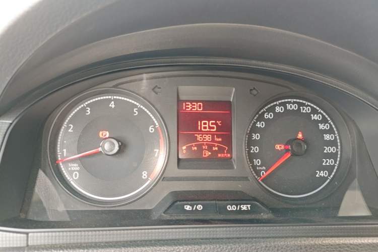 Used Volkswagen Santana 2016 1.4L Manual Fashion Edition Instrument Cluster