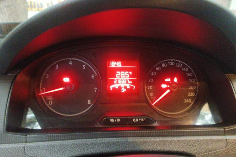 Used Volkswagen Santana 2016 1.6L Manual Fashion Edition Instrument Cluster