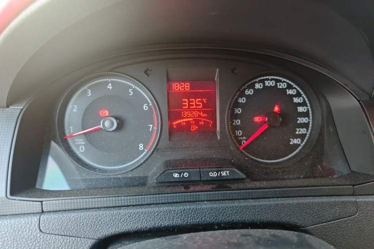 Used Volkswagen Santana 2016 1.4L Manual Fashion Edition Instrument Cluster