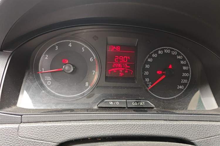 Used Volkswagen Santana 2016 1.6L Manual Fashion Edition Instrument Cluster