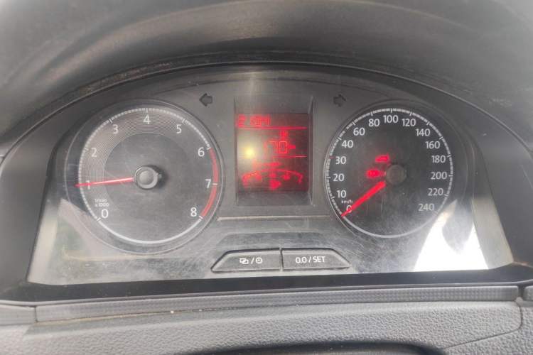 Used Volkswagen Santana 2016 1.6L Manual Fashion Edition Instrument Cluster